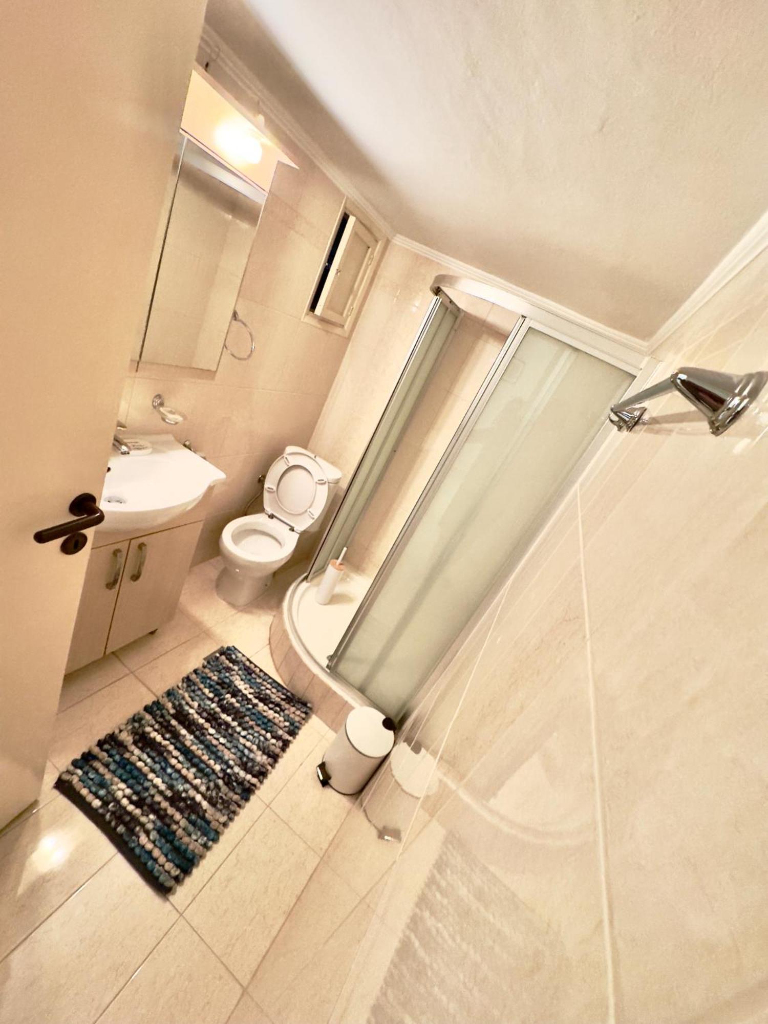 Cyriacus Flat In The Heart Of Thessaloniki Apartment Bagian luar foto